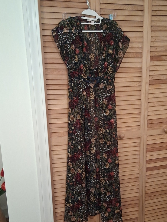 Forever 21 Other - Forever 21 Navy Floral Maxi Cover Up Duster with Red and Green Accents